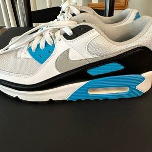 Nike Air Max Shoes- men’s 8.5